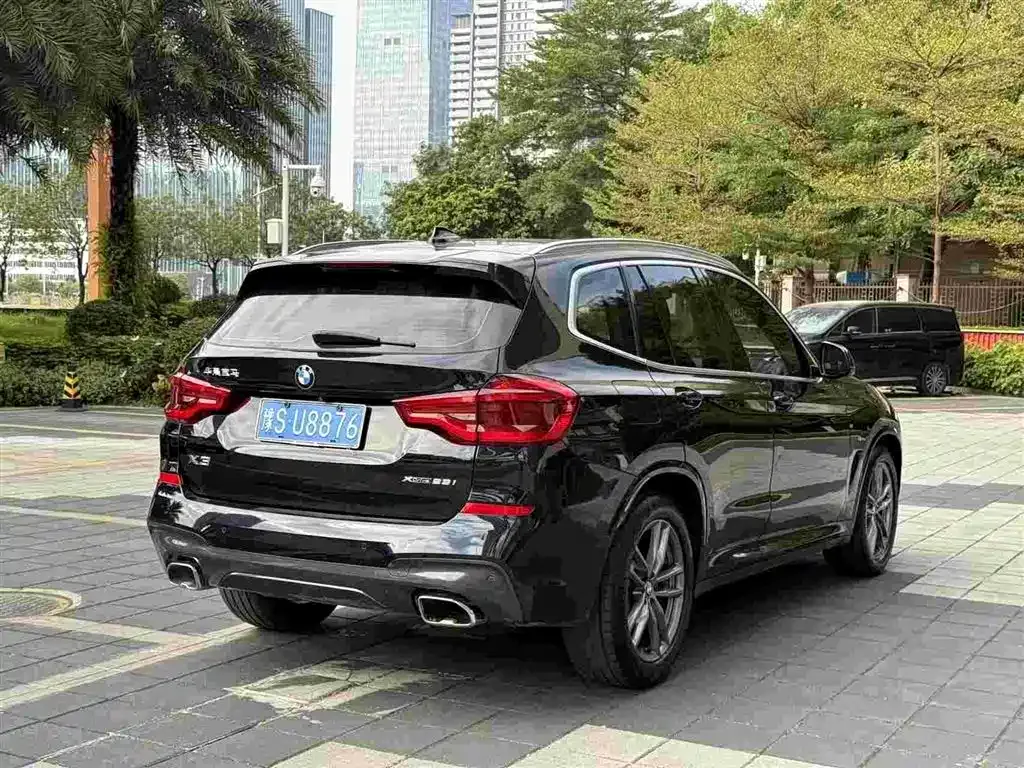 BMW X3 — фото 6