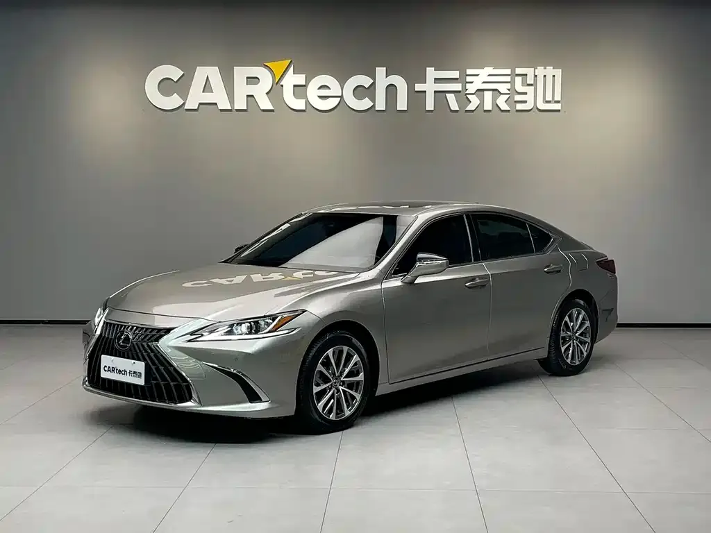 Lexus ES 2021 из CN, фото 1