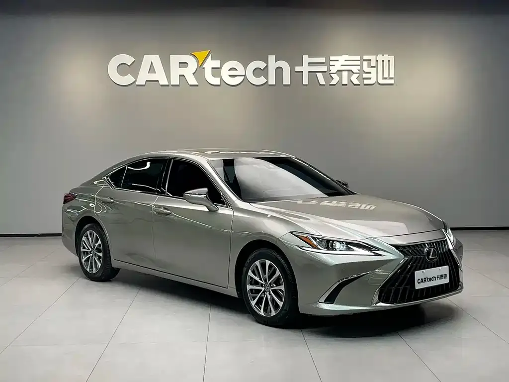 Lexus ES 2021 из CN, фото 8