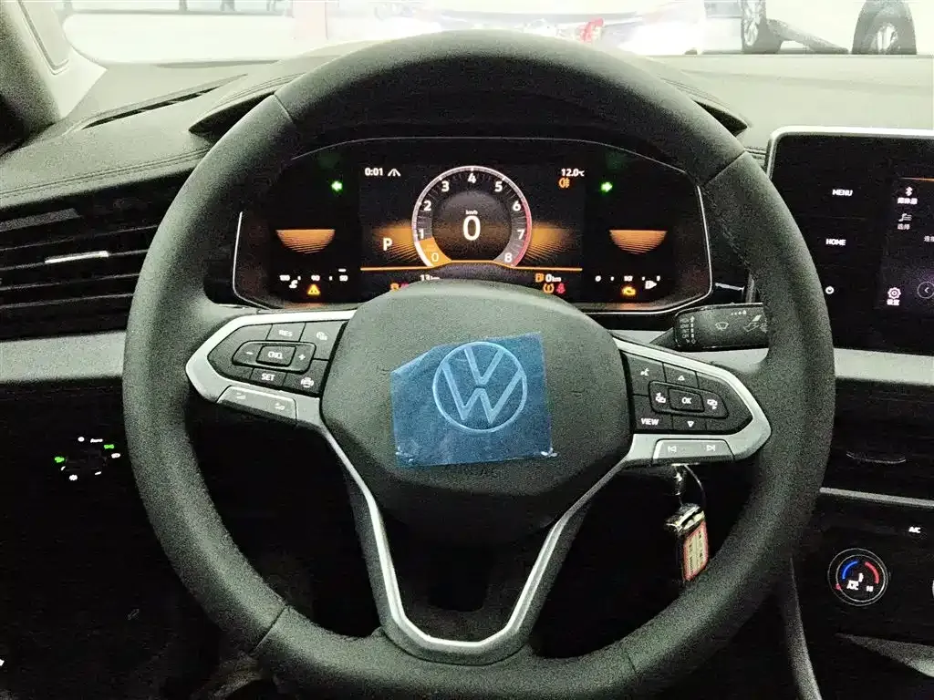 Volkswagen Sagitar 2025 из CN, фото 3