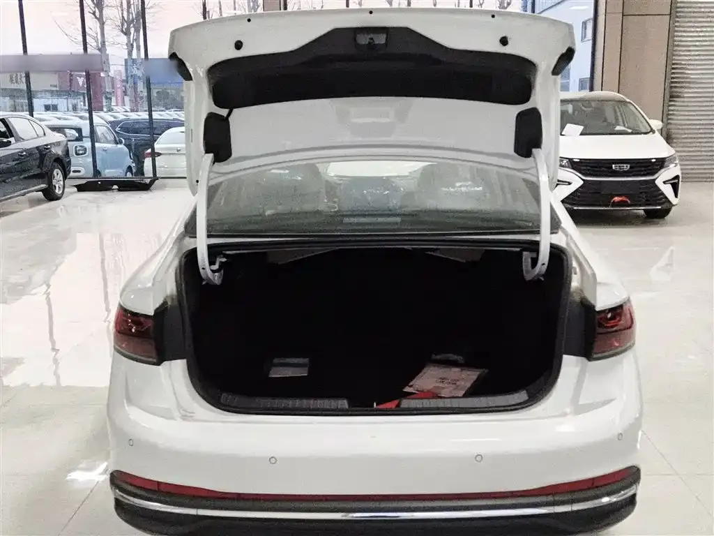 Volkswagen Sagitar 2025 из CN, фото 9