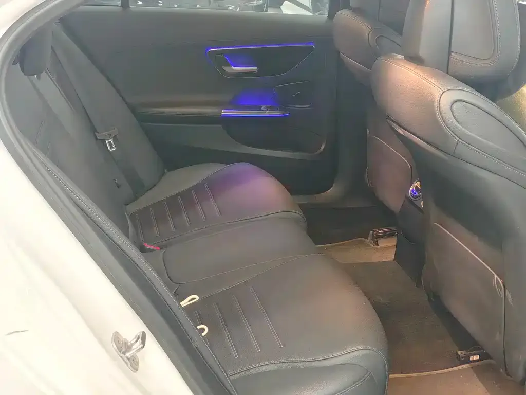 Mercedes-Benz C-Class 2024 из CN, фото 4