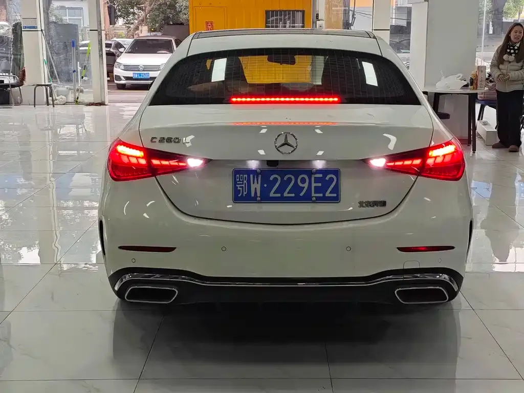 Mercedes-Benz C-Class 2024 из CN, фото 6