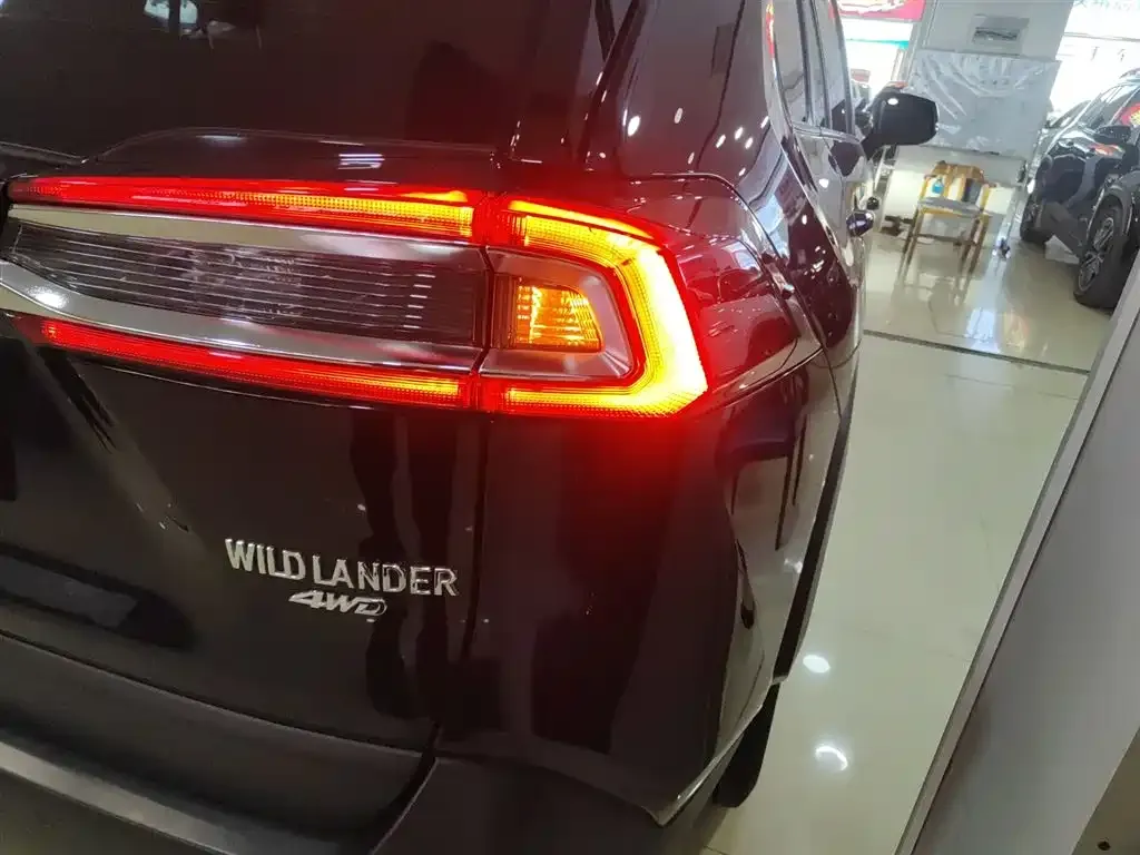 Toyota Wildlander 2022 из CN, фото 8