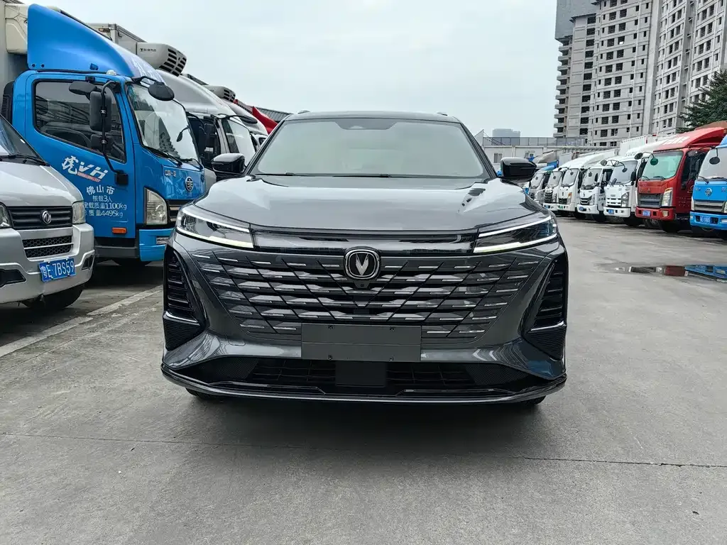 Changan CS75PLUS 2024 из CN, фото 6
