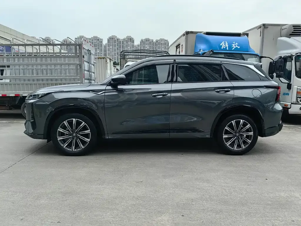 Changan CS75PLUS 2024 из CN, фото 10