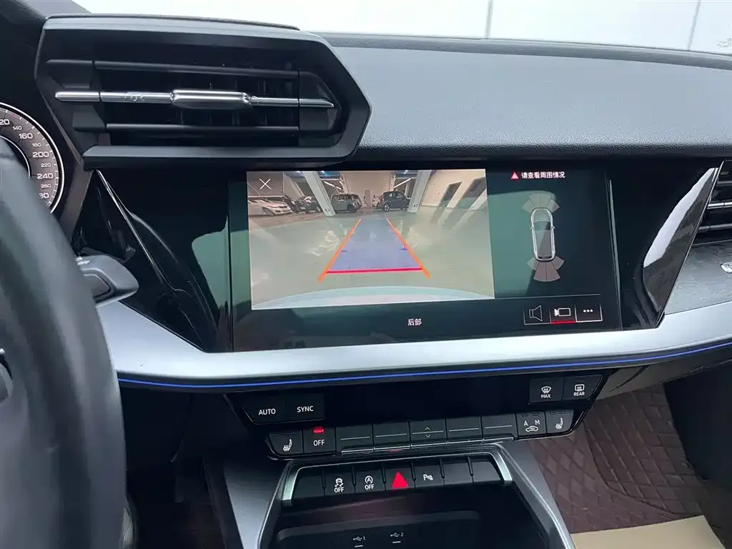 Audi A3 2023 из CN, фото 7