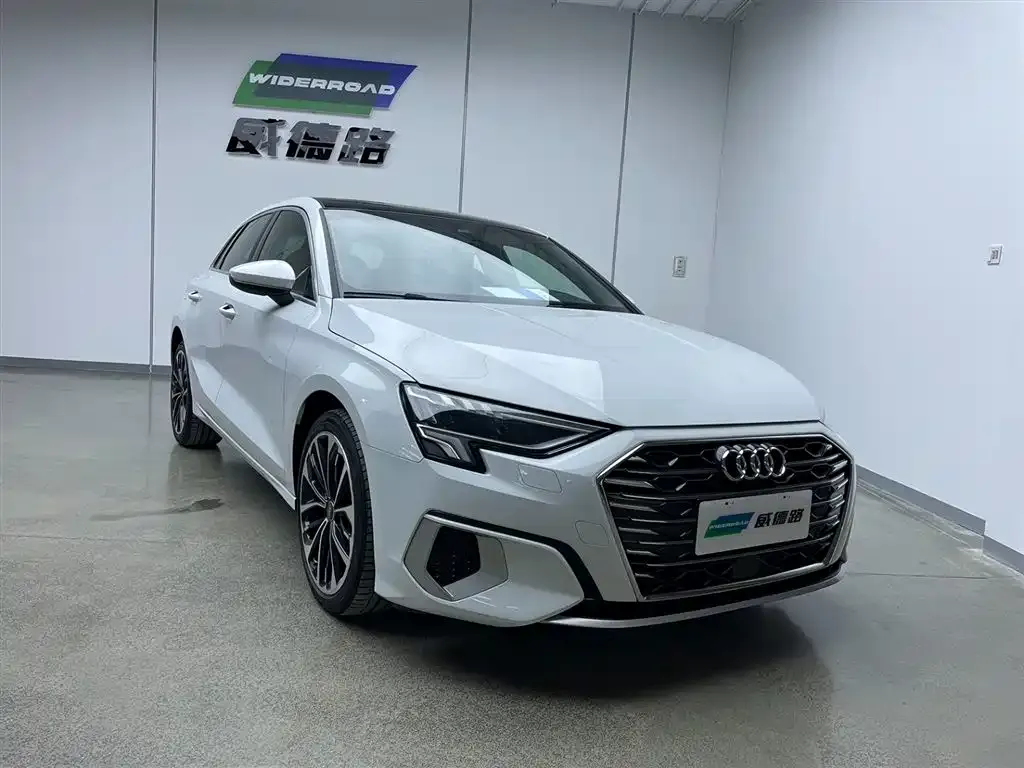 Audi A3 2023 из CN, фото 5