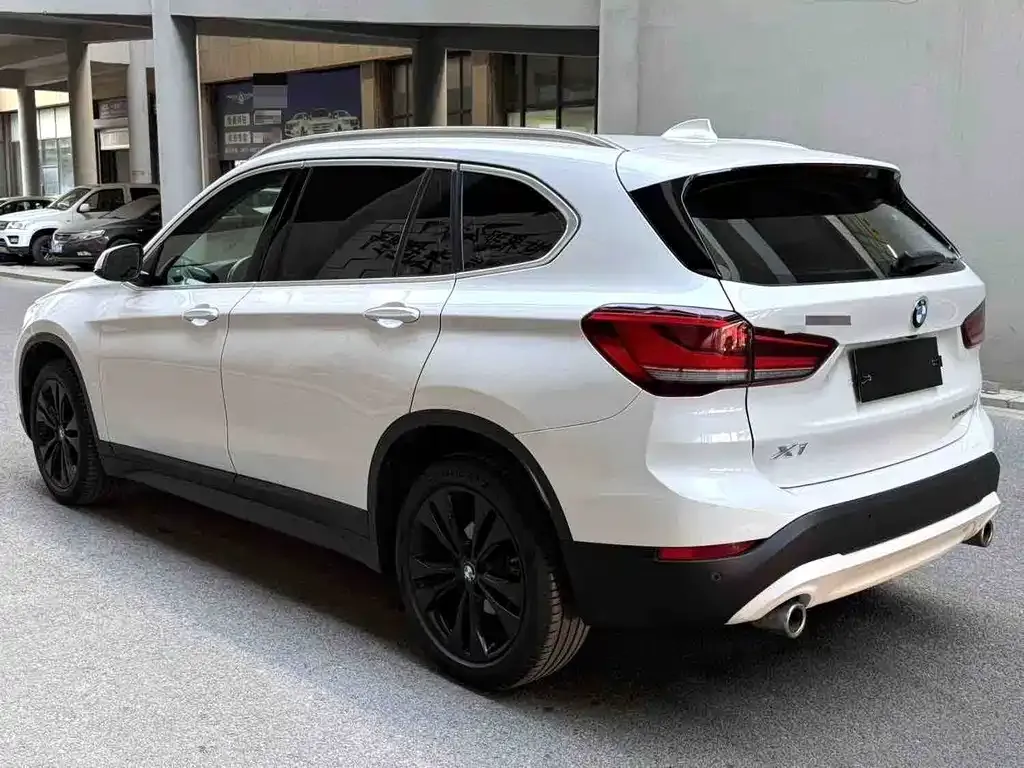 BMW X1 2022 из CN, фото 8