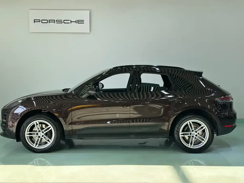 Porsche Macan — фото 10
