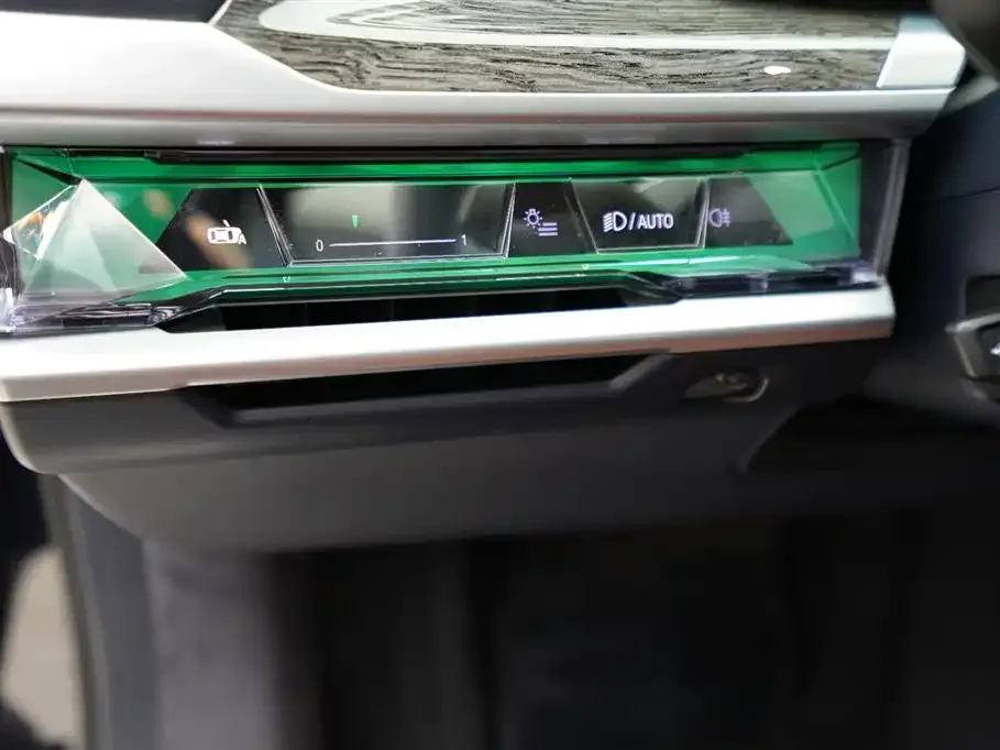 BMW i7 2024 из CN, фото 4