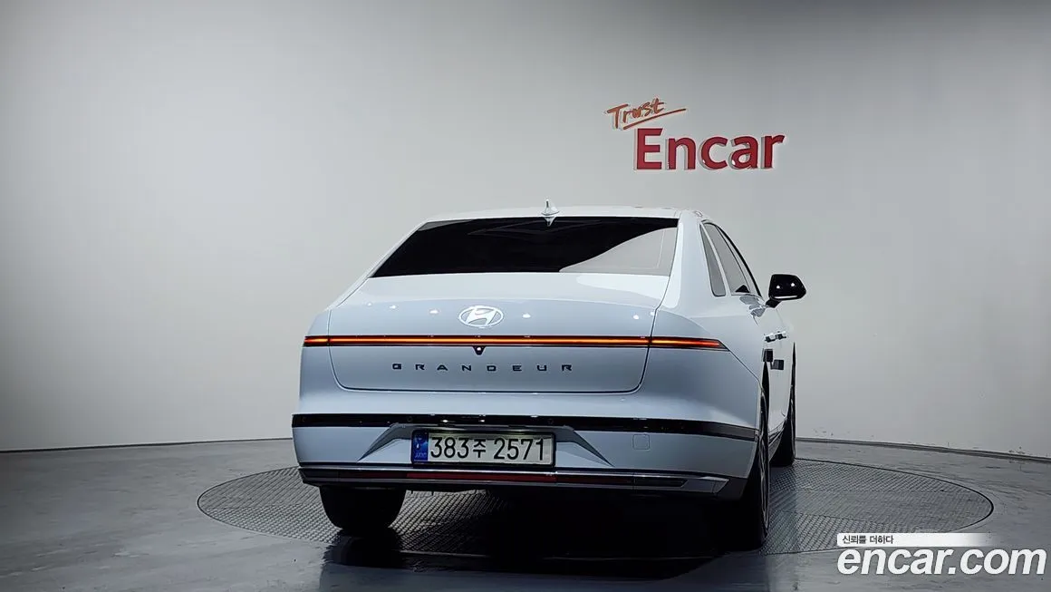 Hyundai Grandeur 2023 из KR, фото 3