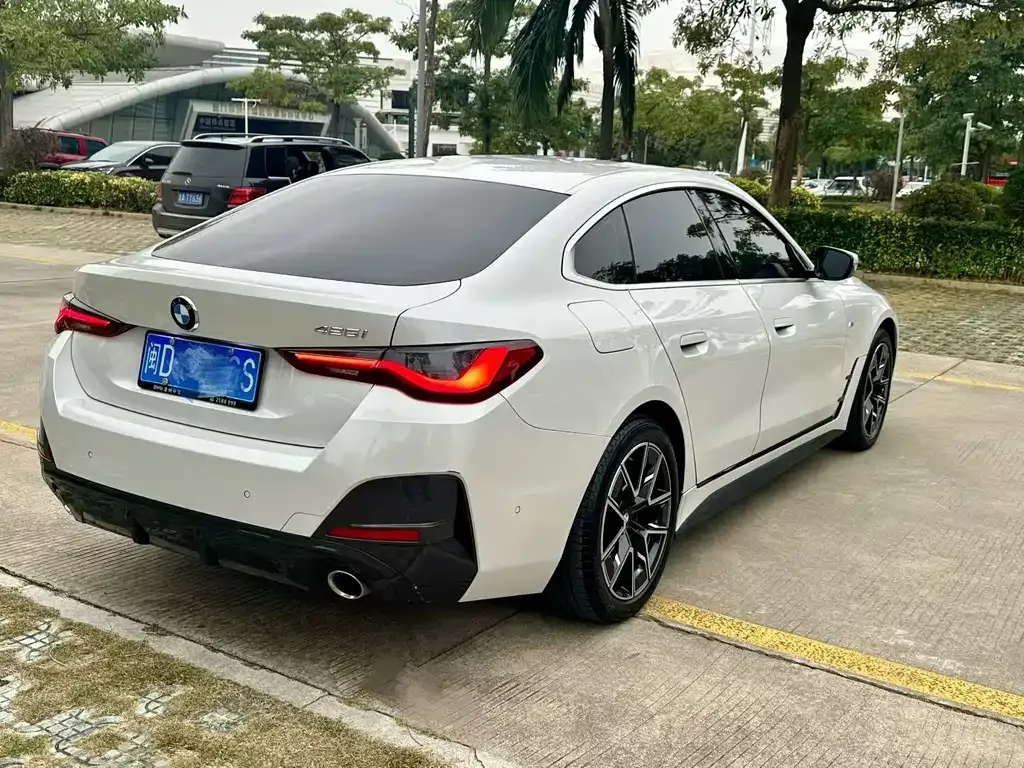 BMW 4 Series 2022 из CN, фото 8