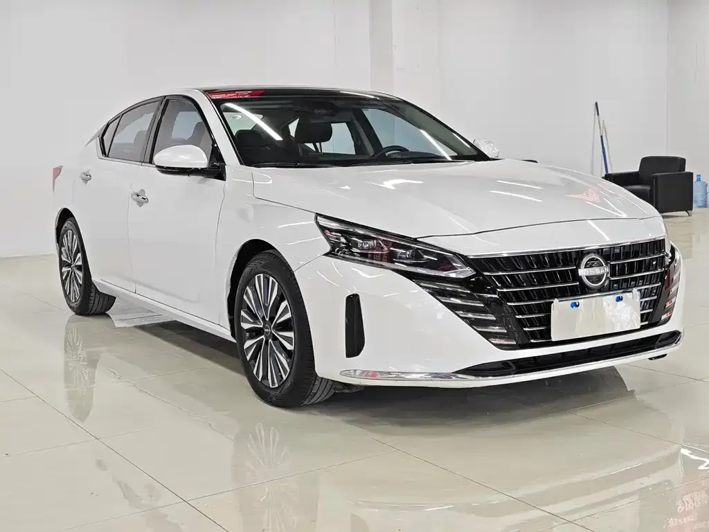 Nissan Teana 2023 из CN, фото 3