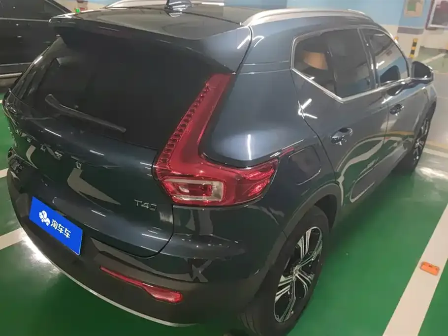 Volvo XC40 2021 из CN, фото 4
