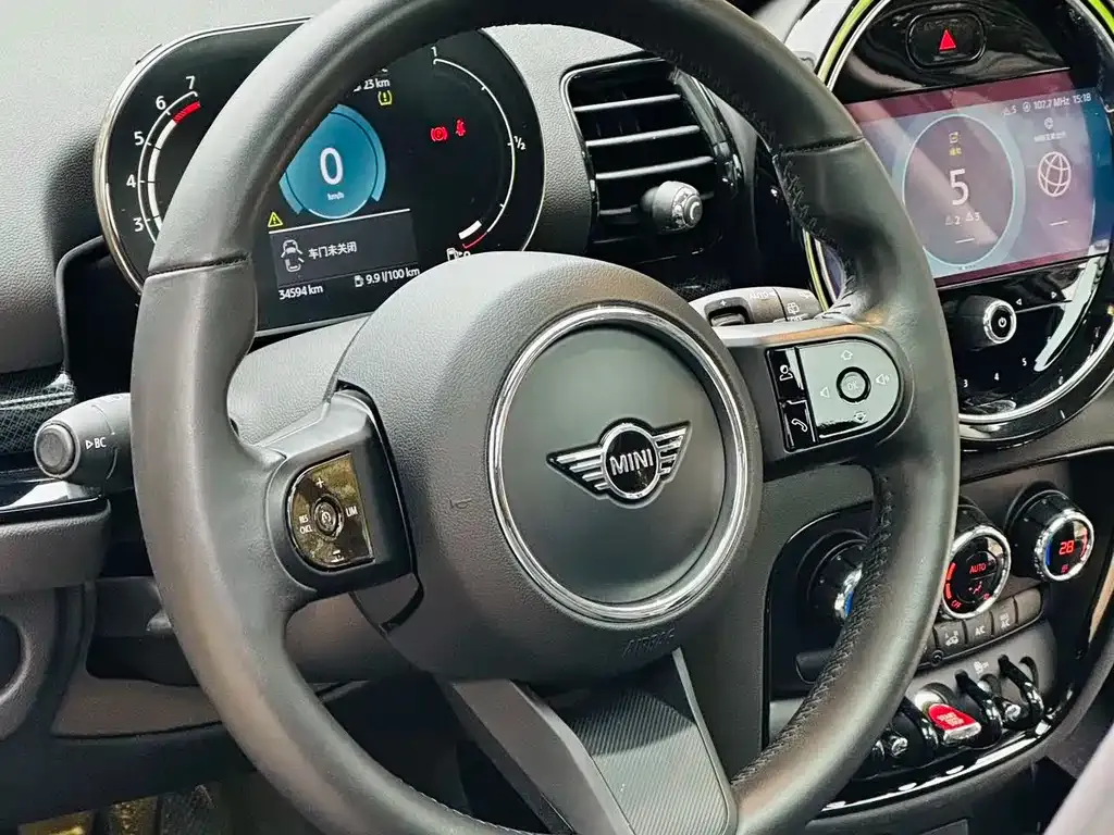 MINI Clubman 2022 из CN, фото 2
