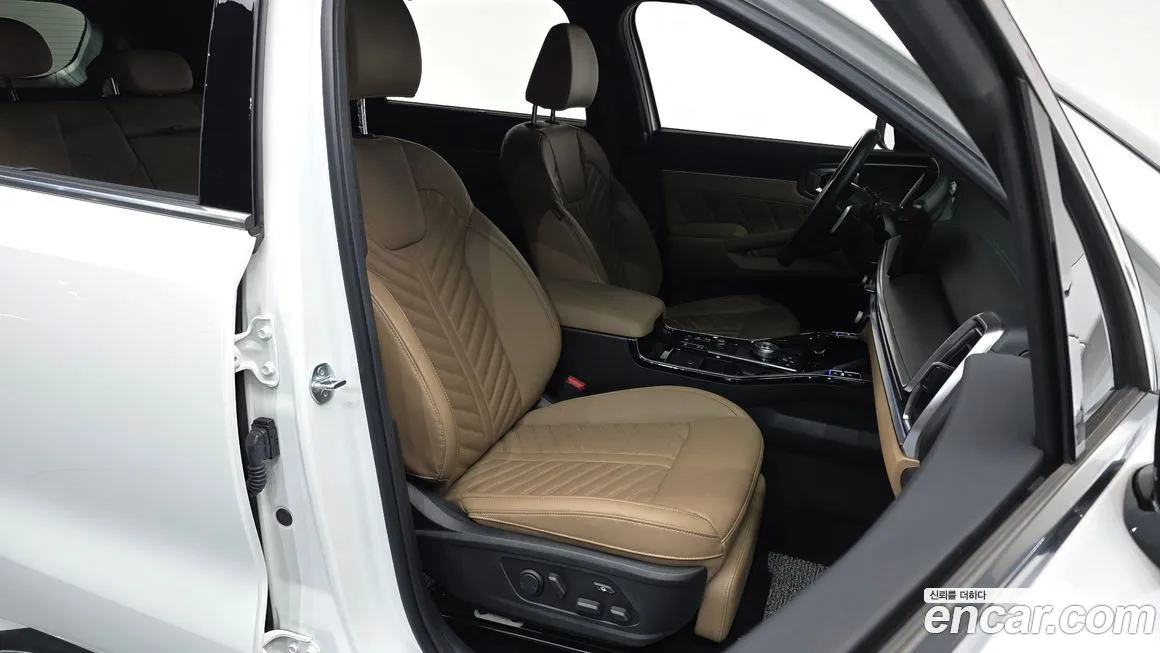 Kia Sorento — фото 10