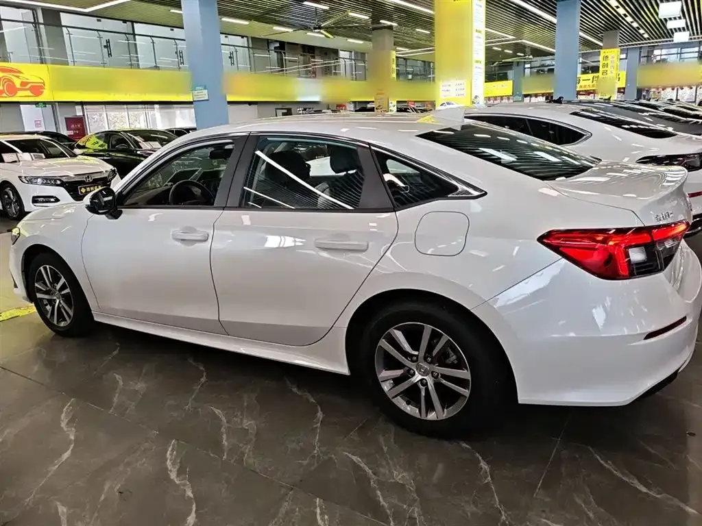 Honda Civic 2024 из CN, фото 5