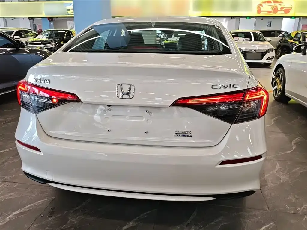 Honda Civic 2024 из CN, фото 6