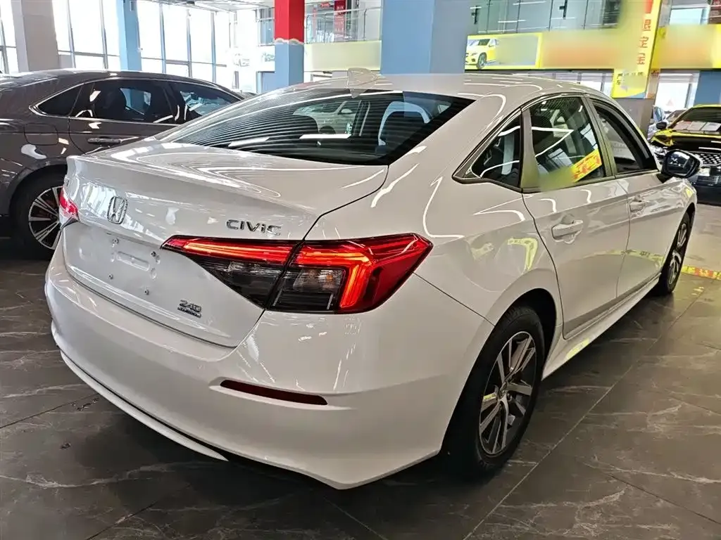 Honda Civic 2024 из CN, фото 7
