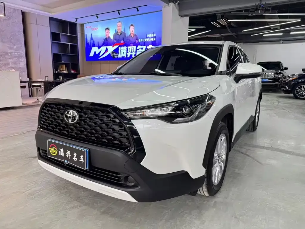 Toyota Corolla Cross 2022 из CN, фото 1
