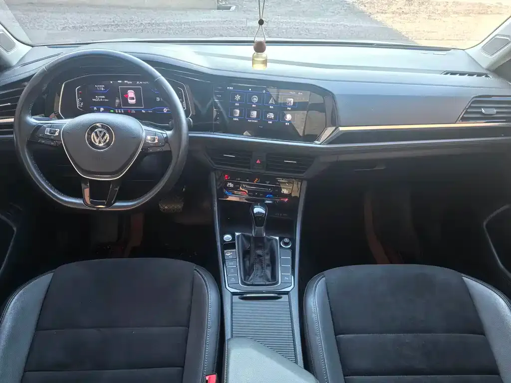 Volkswagen Sagitar 2023 из CN, фото 7