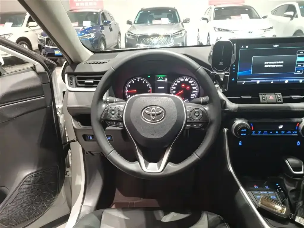 Toyota Wildlander 2022 из CN, фото 3