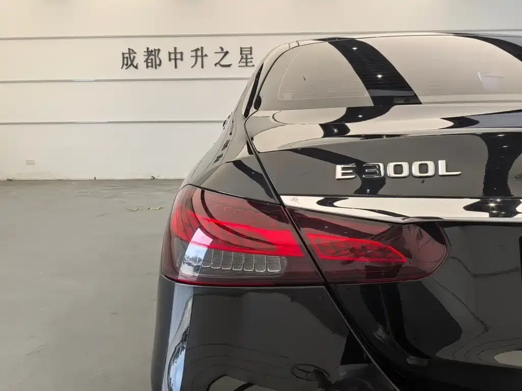 Mercedes-Benz E-Class 2022 из CN, фото 8