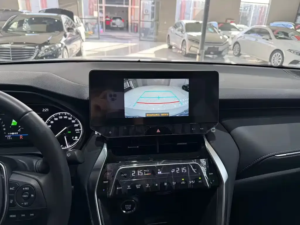 Toyota Harrier 2025 из CN, фото 7