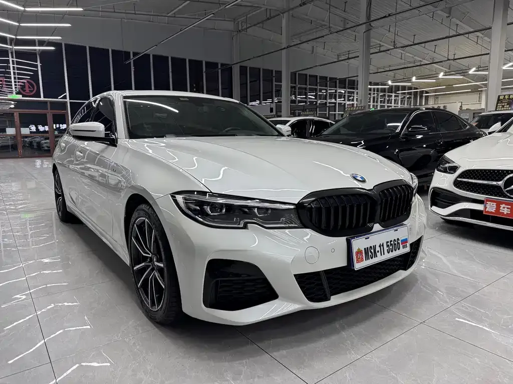 BMW 3 Series 2021 из CN, фото 4
