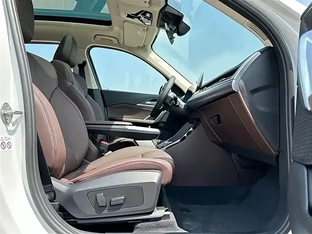 BMW X1 2023 из CN, фото 10