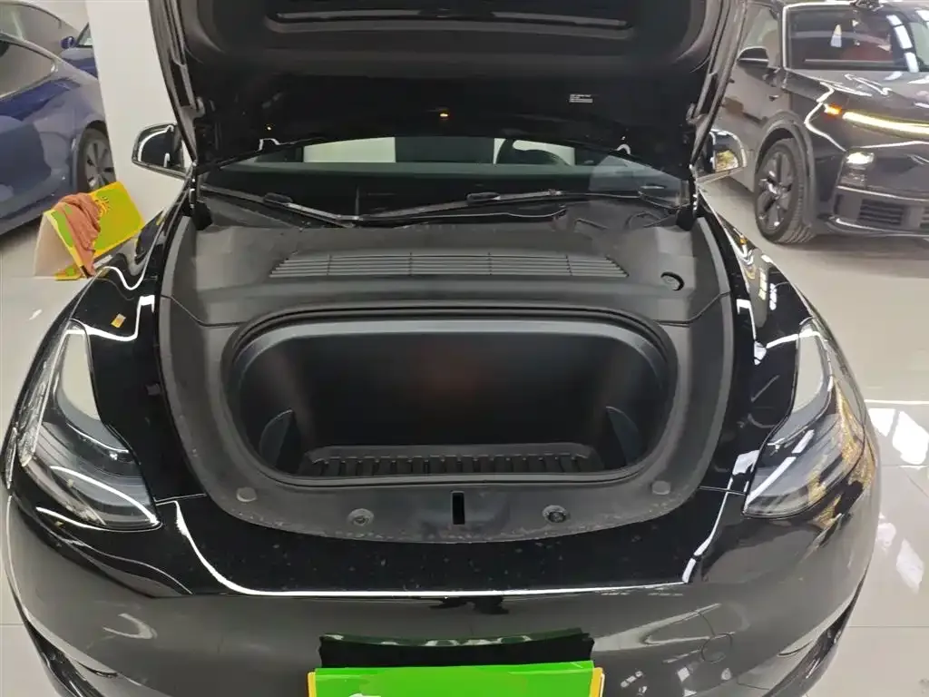 Tesla Model Y 2023 из CN, фото 10