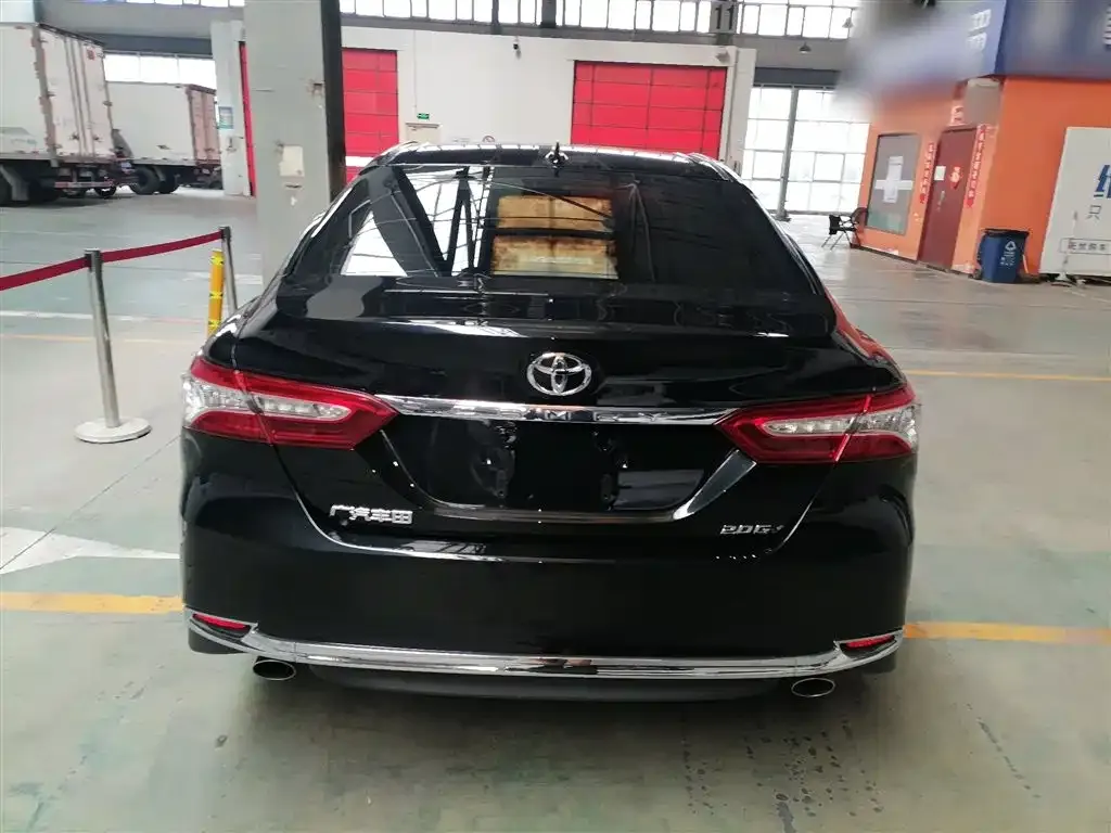 Toyota Camry 2023 из CN, фото 6