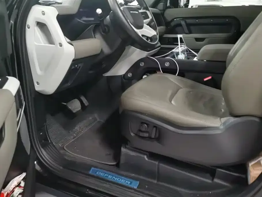 Land Rover Defender 2021 из CN, фото 9