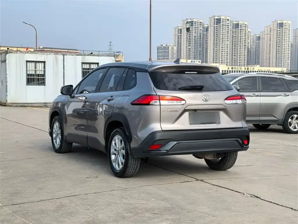 Toyota Frontlander 2024 из CN, фото 9