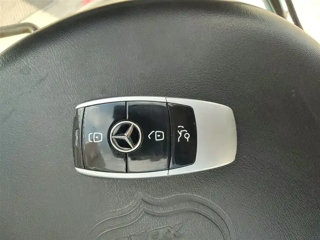 Mercedes-Benz C-Class 2021 из CN, фото 2