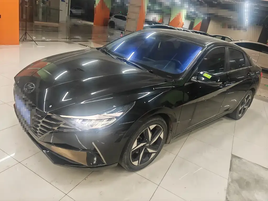 Hyundai Elantra 2022 из CN, фото 1