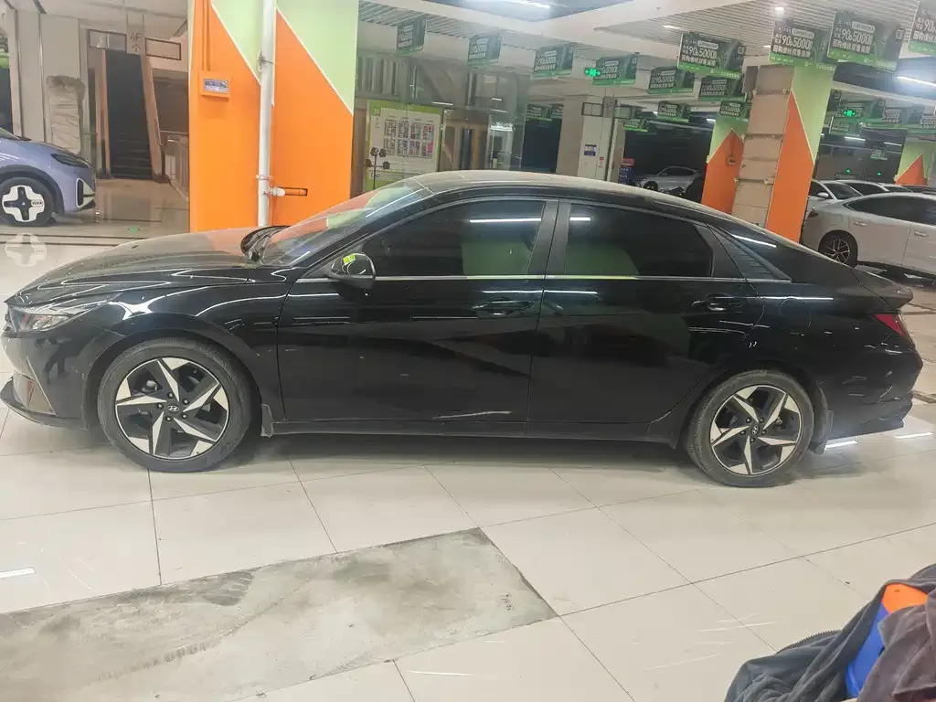 Hyundai Elantra 2022 из CN, фото 8