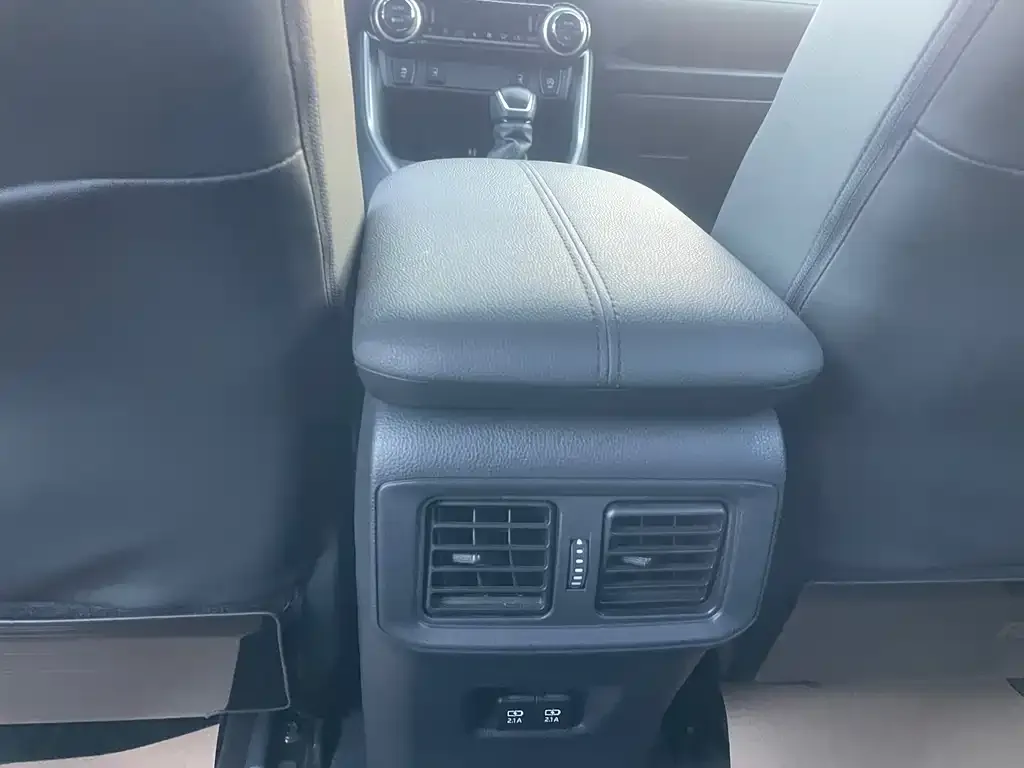 Toyota RAV4 2021 из CN, фото 3