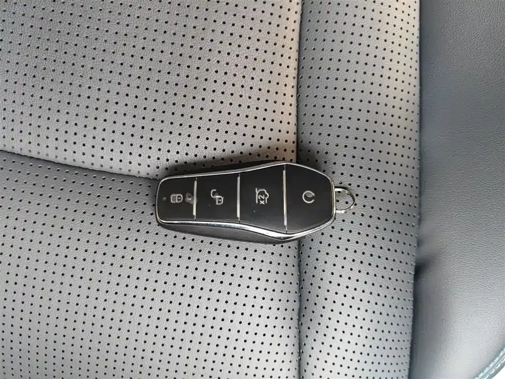 BYD Hiace 07 DM-i 2025 из CN, фото 10