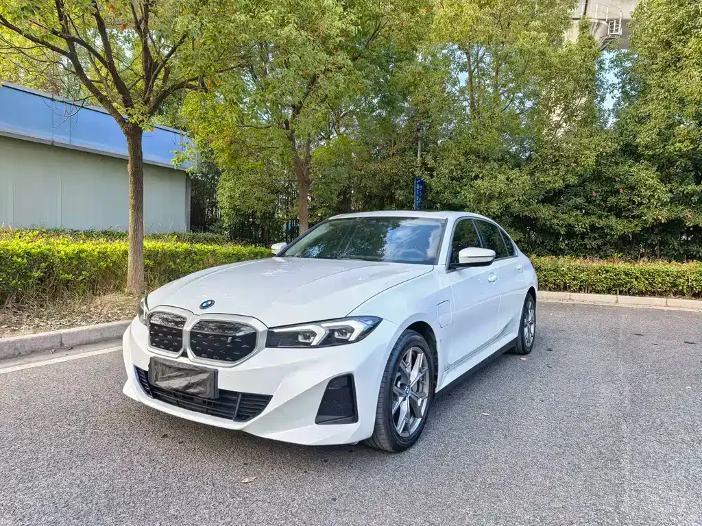 BMW i3 2023 из CN, фото 1