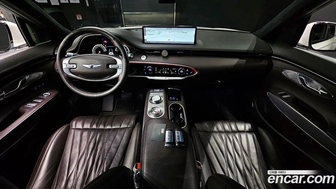 Genesis GV70 — фото 10
