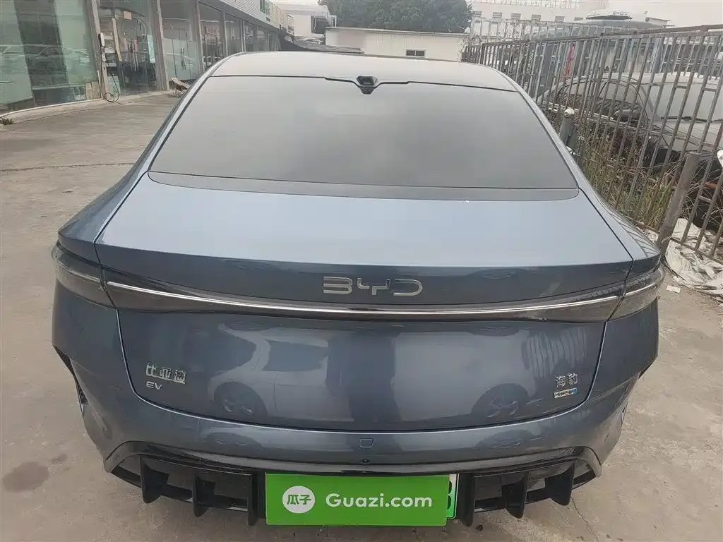 BYD Seal — фото 6