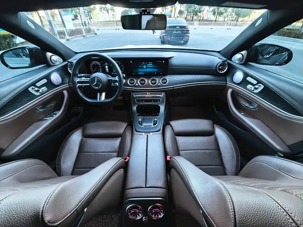 Mercedes-Benz E-Class 2022 из CN, фото 10