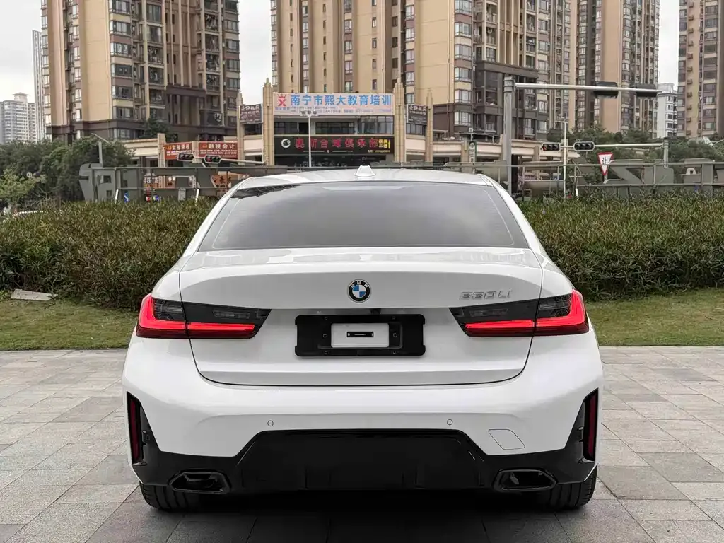 BMW 3 Series 2025 из CN, фото 9
