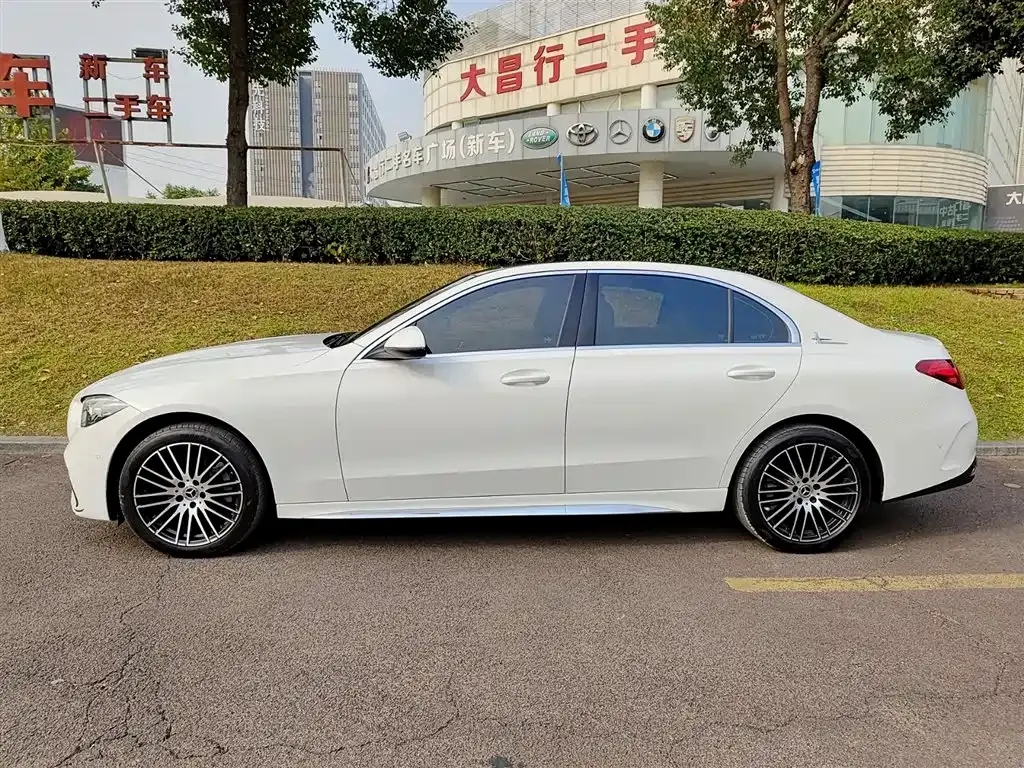 Mercedes-Benz C-Class 2024 из CN, фото 10