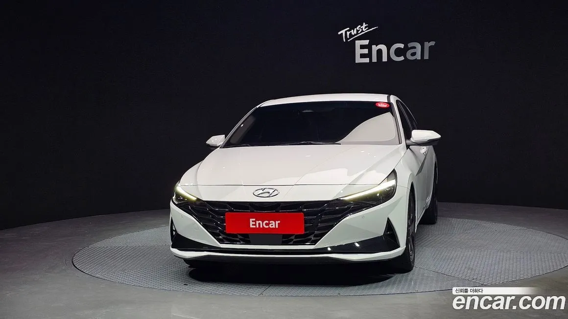 Hyundai AVANTE — фото 2