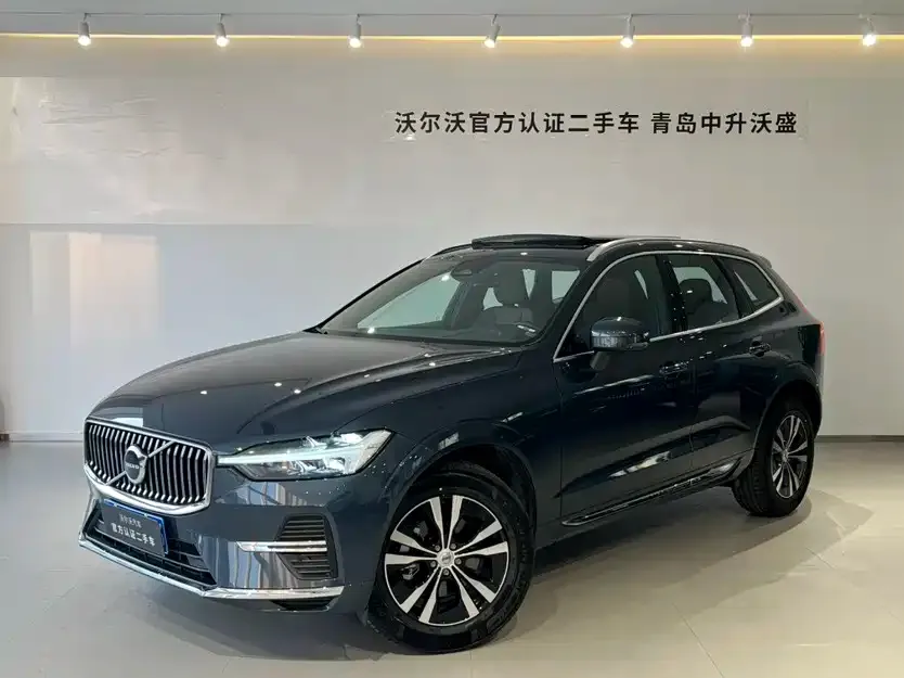 Volvo XC60 — фото 1