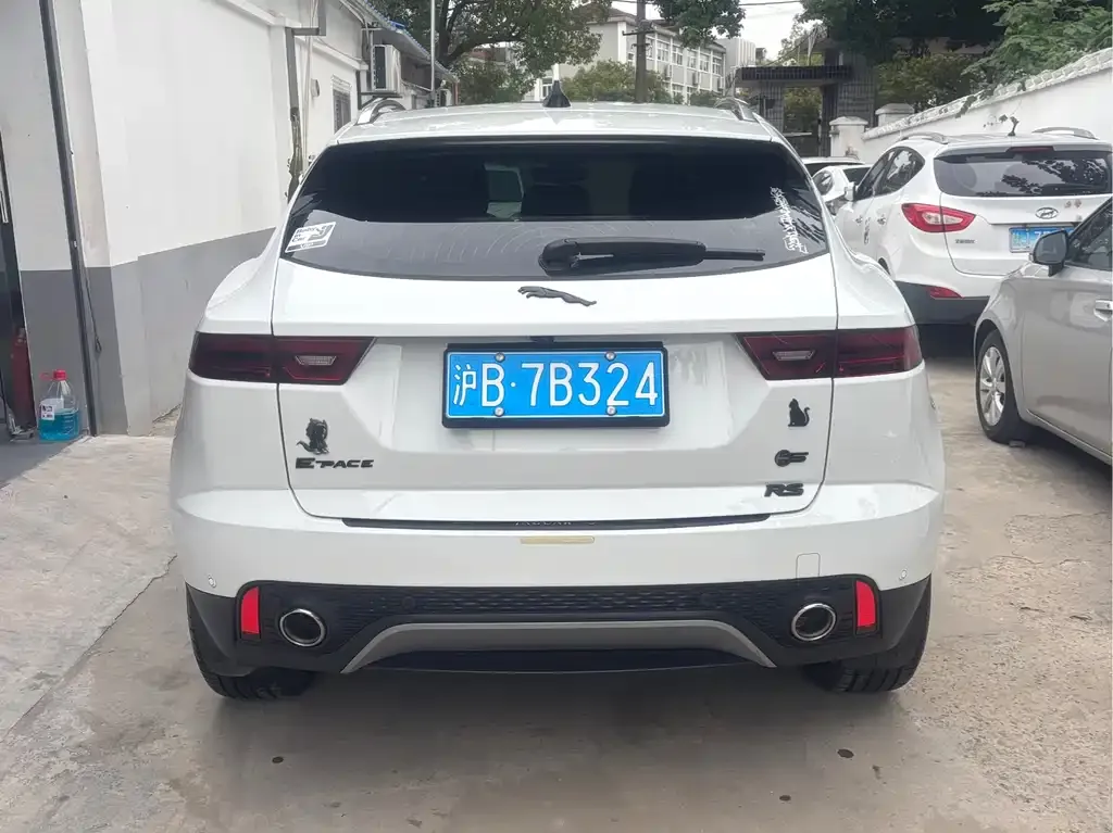 Jaguar E-PACE 2024 из CN, фото 8
