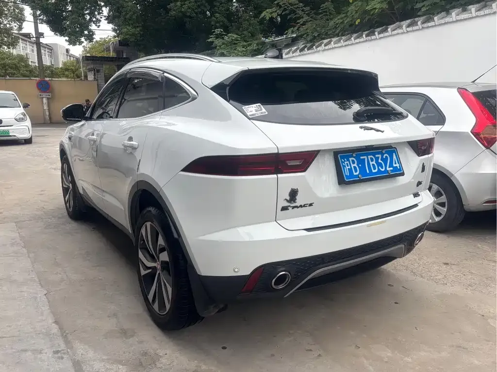 Jaguar E-PACE 2024 из CN, фото 9